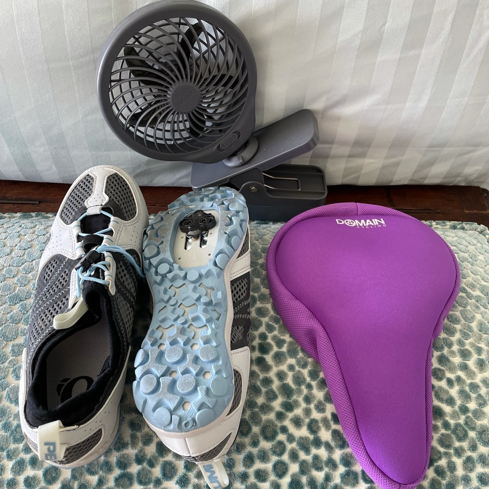 SPIN SHOES and accessories